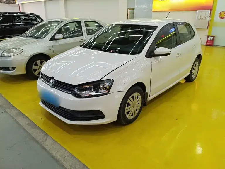 Volkswagen Polo 1.4 L Auto Style