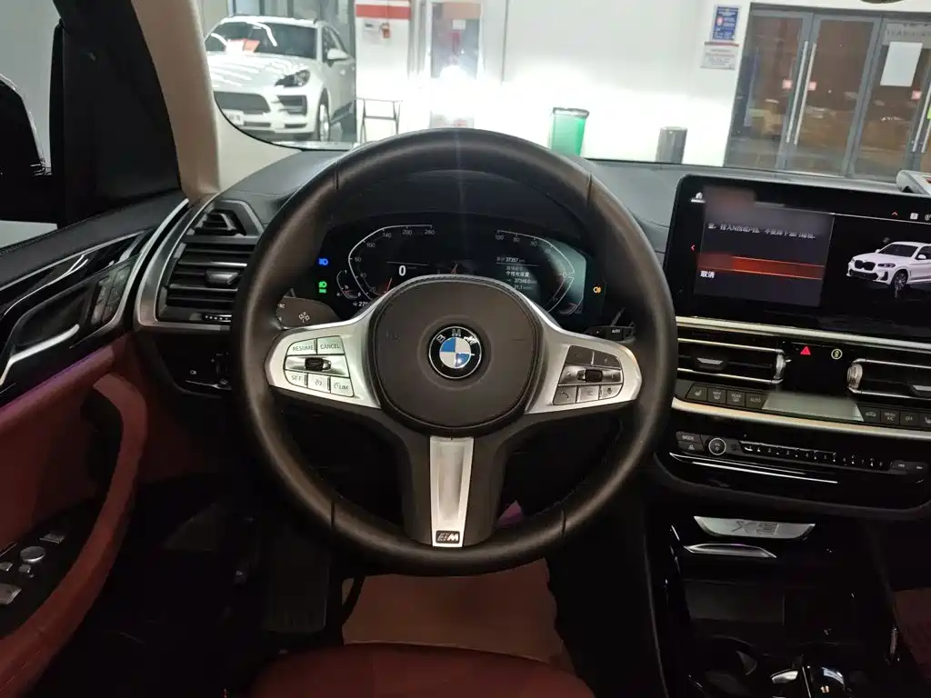 BMW X3 Facelift xDrive25 i M Sport Package