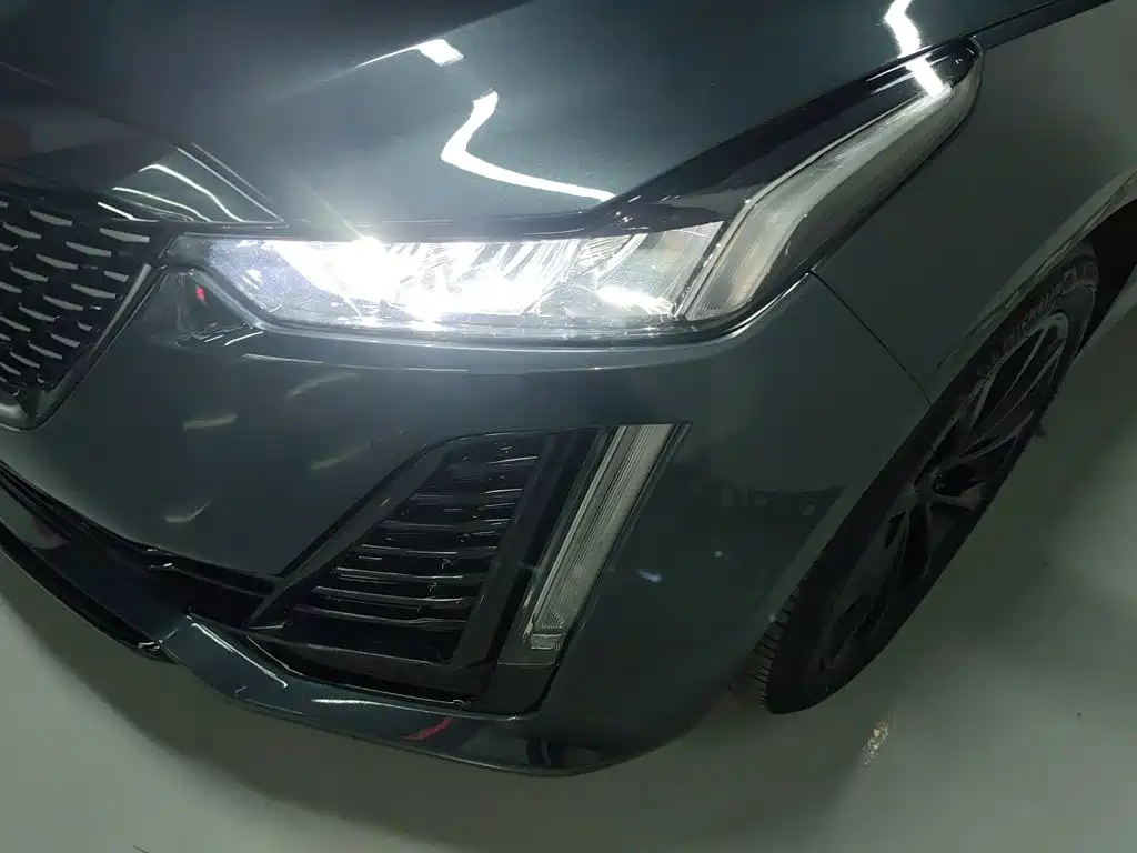 Cadillac CT5 28 T Luxury