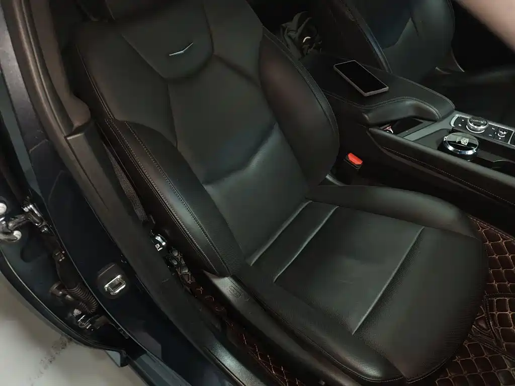 Cadillac CT5 28 T Luxury