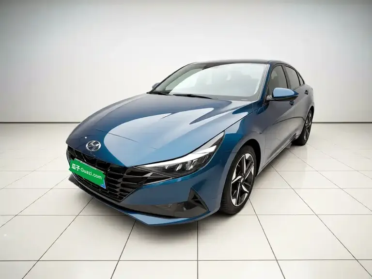 Hyundai Elantra 1.5 L CVT GLX Elite