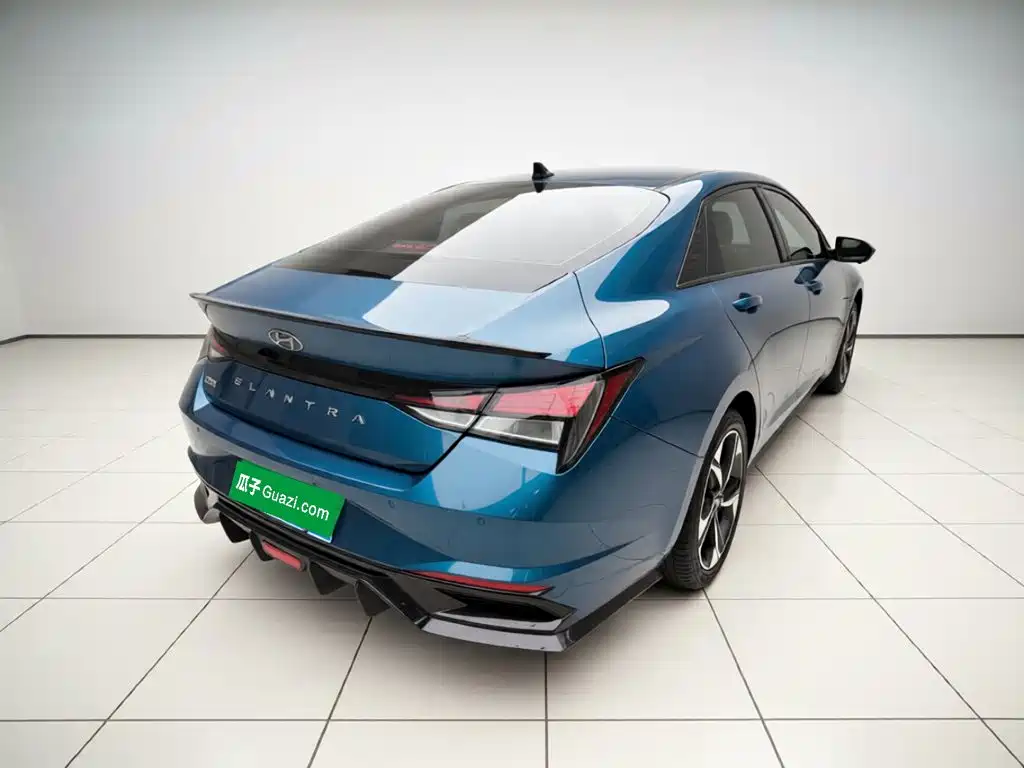 Elantra 1.5 L CVT GLX Elite