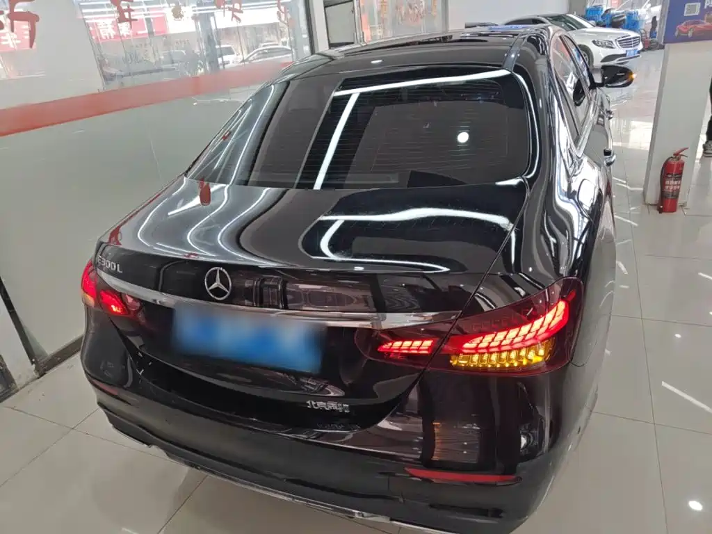 Mercedes-Benz E-Class Facelift E 260 L Sport