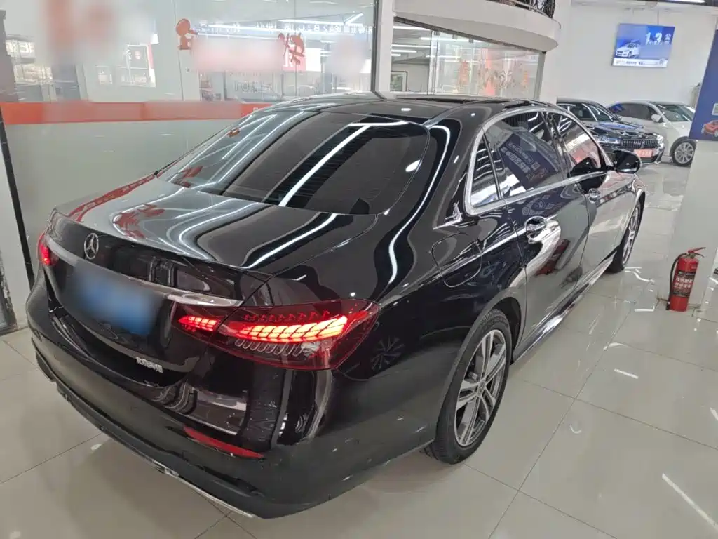 Mercedes-Benz E-Class Facelift E 260 L Sport