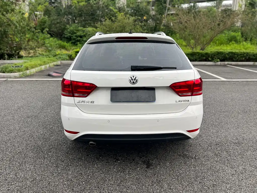 Gran Lavida 1.6 L Auto Style