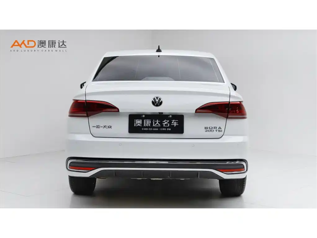 Bora 200 TSI DSG Joy Travel PRO