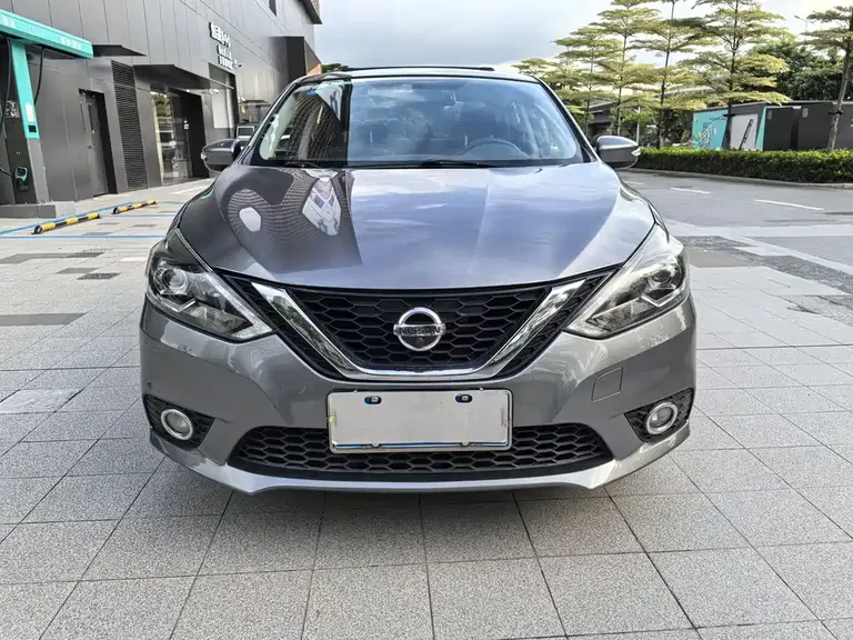Nissan Sylphy 1.6 XV CVT Connected Premium CN-VI