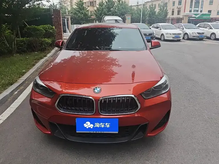 BMW X2 sDrive25 i Leading M Sport Package