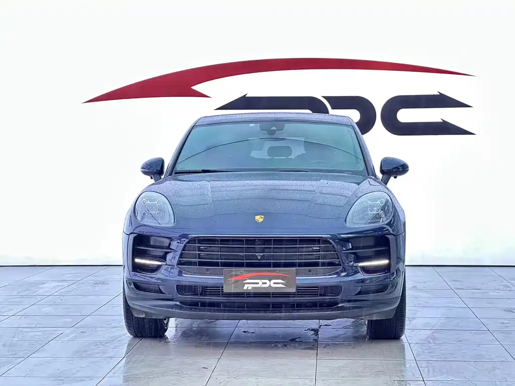 Macan Macan 2.0 T