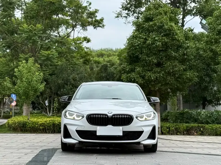 BMW 1 Series Facelift 125 i M Sport Night