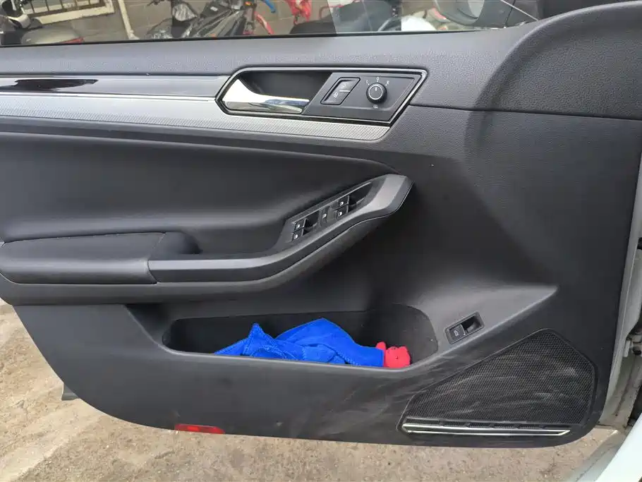 Sagitar 230 TSI Auto Comfort