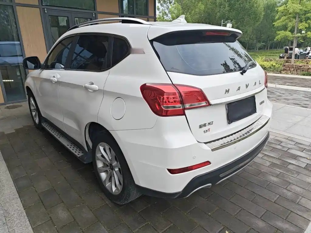 Haval H2 Red Label 1.5 T Manual 2 WD Elite
