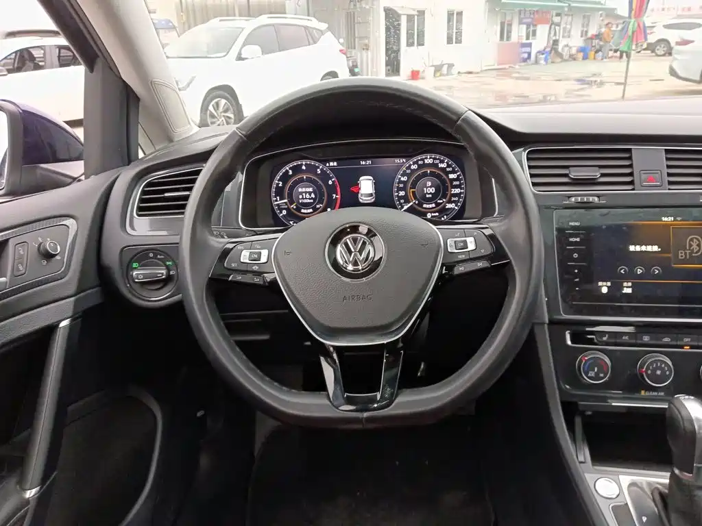 Golf Beloved 280 TSI DSG Luxury