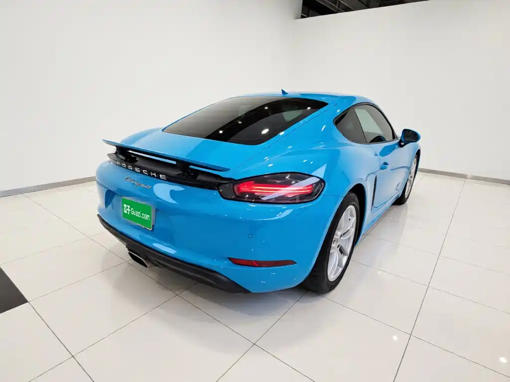 Porsche 718 Cayman 2.0 T