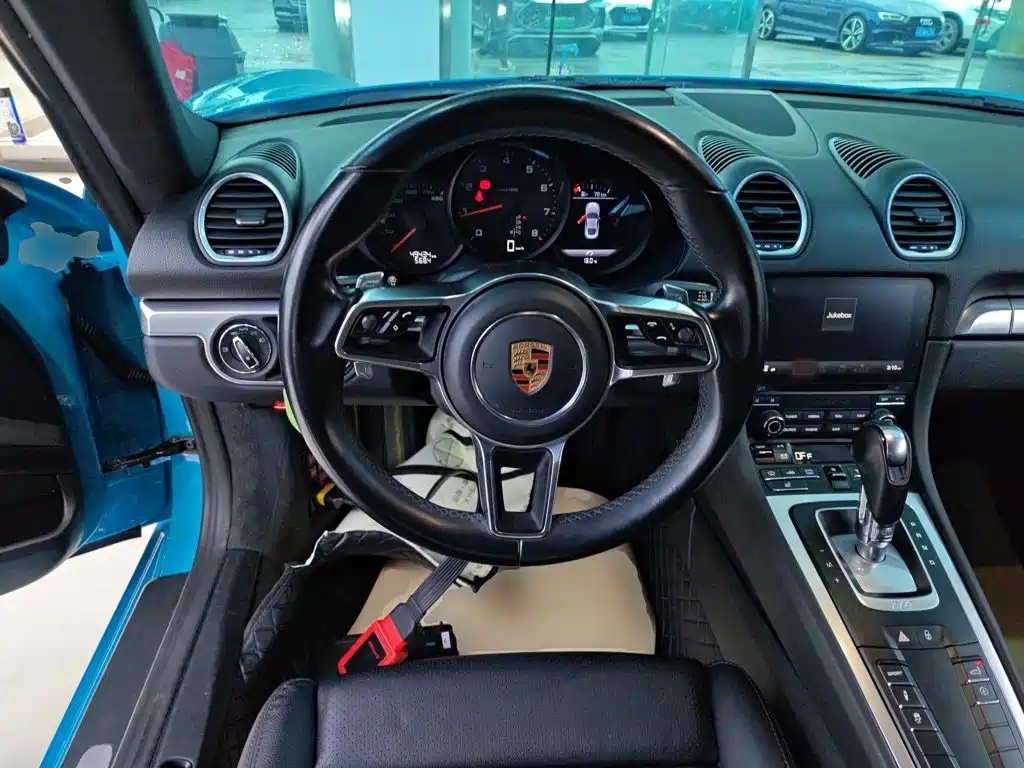 Porsche 718 Cayman 2.0 T