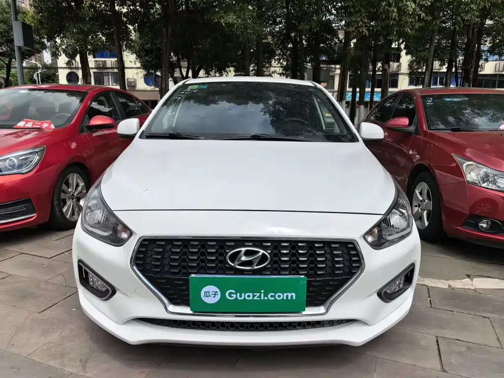 Accent 1.4 L Manual Radiant CN-V