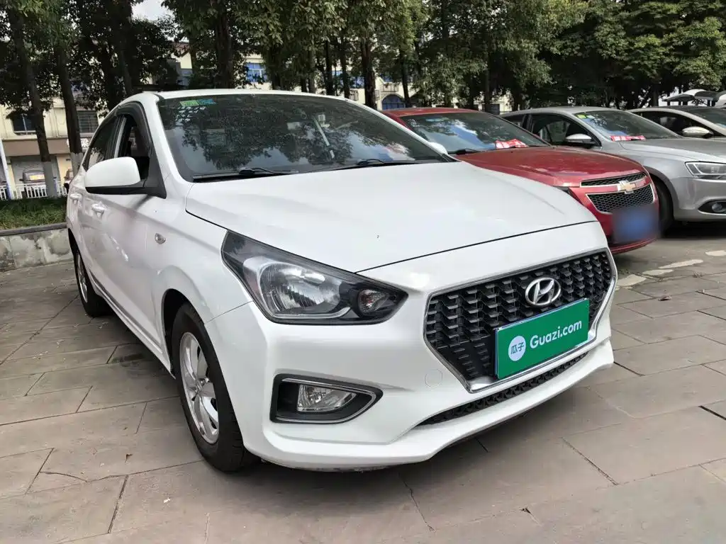 Accent 1.4 L Manual Radiant CN-V