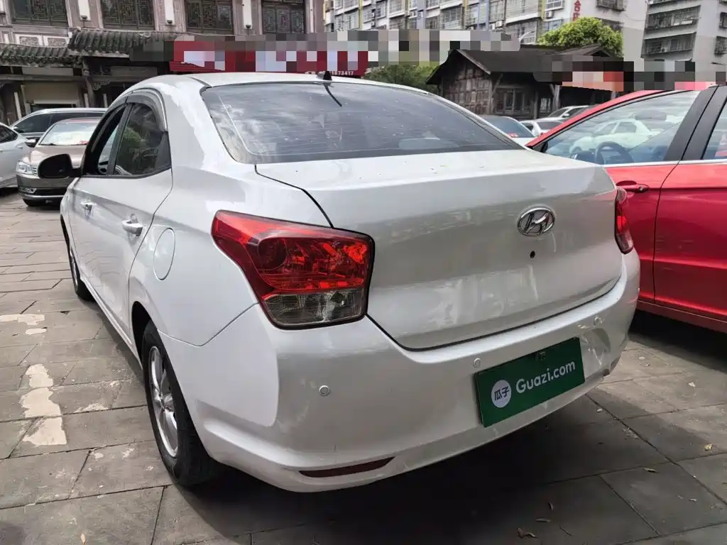 Accent 1.4 L Manual Radiant CN-V