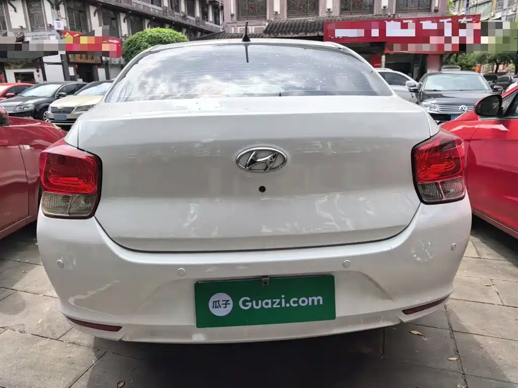 Accent 1.4 L Manual Radiant CN-V