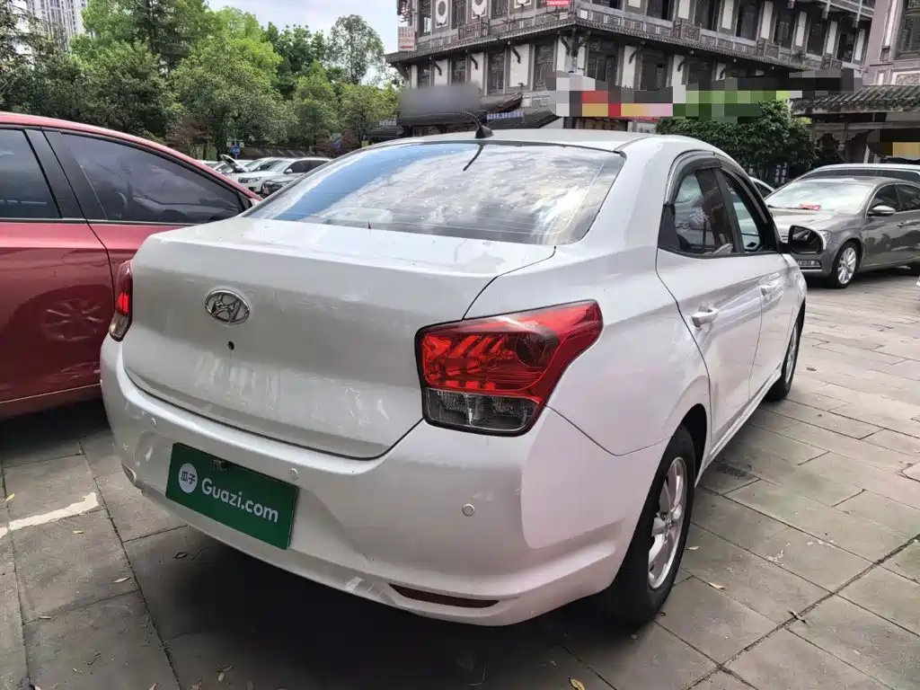 Accent 1.4 L Manual Radiant CN-V
