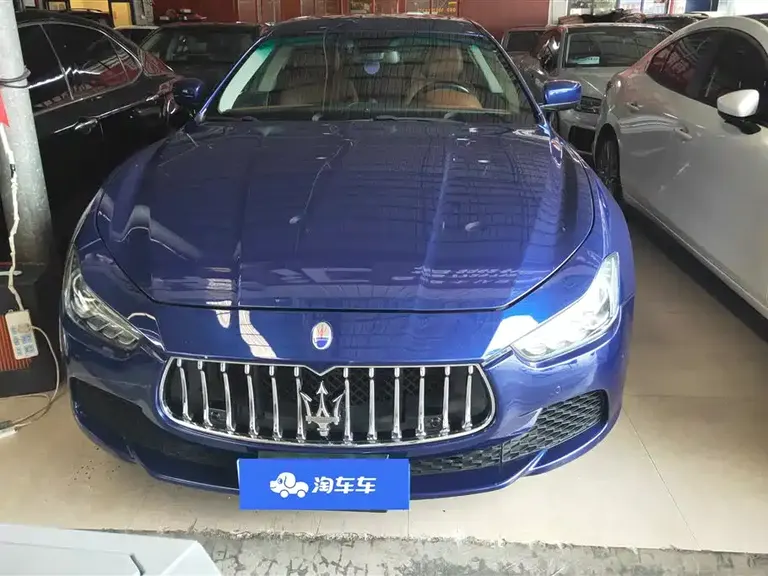 Maserati Ghibli 3.0 T Standard