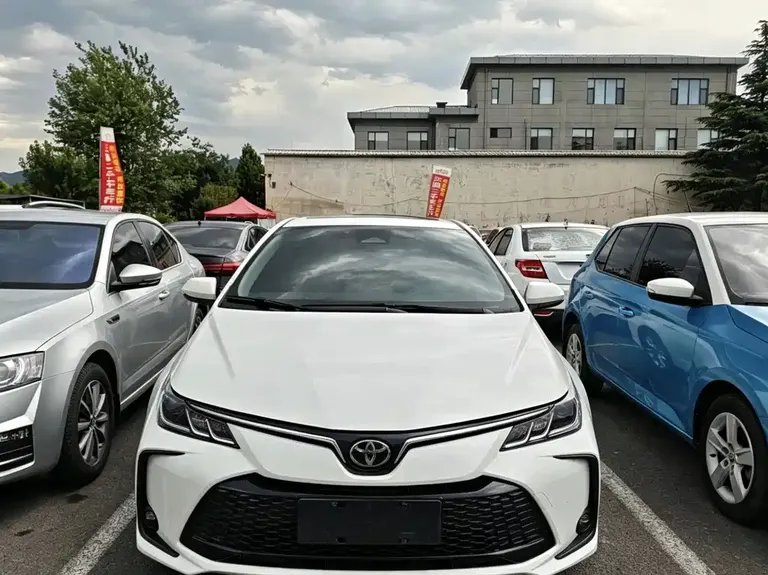Toyota Corolla 1.8 L Smart e-Hybrid Dual Engine Elite