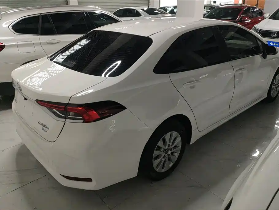 Corolla 1.2 T S-CVT Pioneer