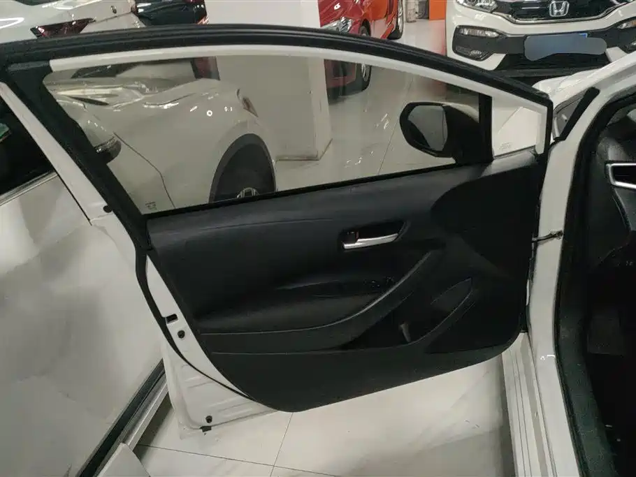 Corolla 1.2 T S-CVT Pioneer