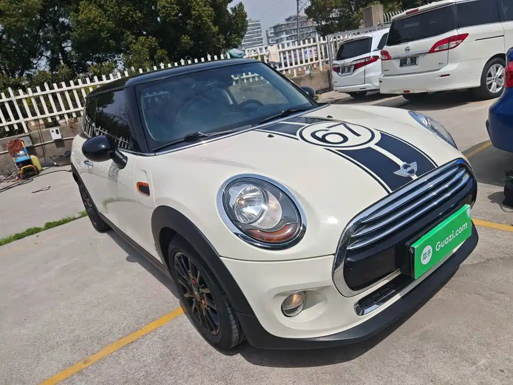 MINI 1.5 T COOPER