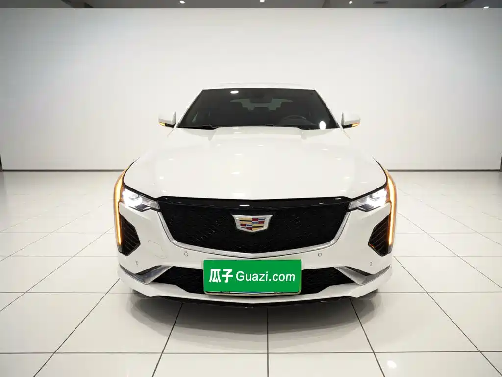 Cadillac CT4 25 T Luxury