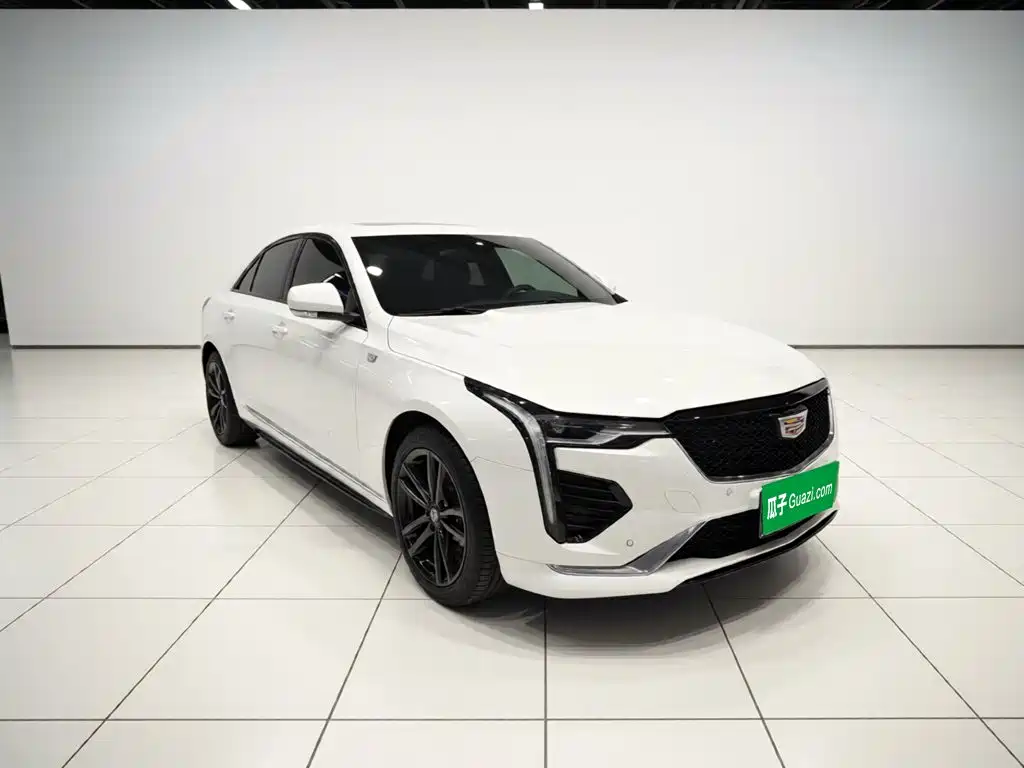 Cadillac CT4 25 T Luxury