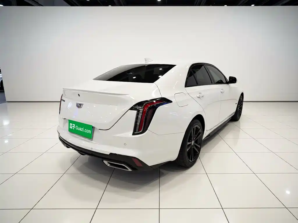 Cadillac CT4 25 T Luxury