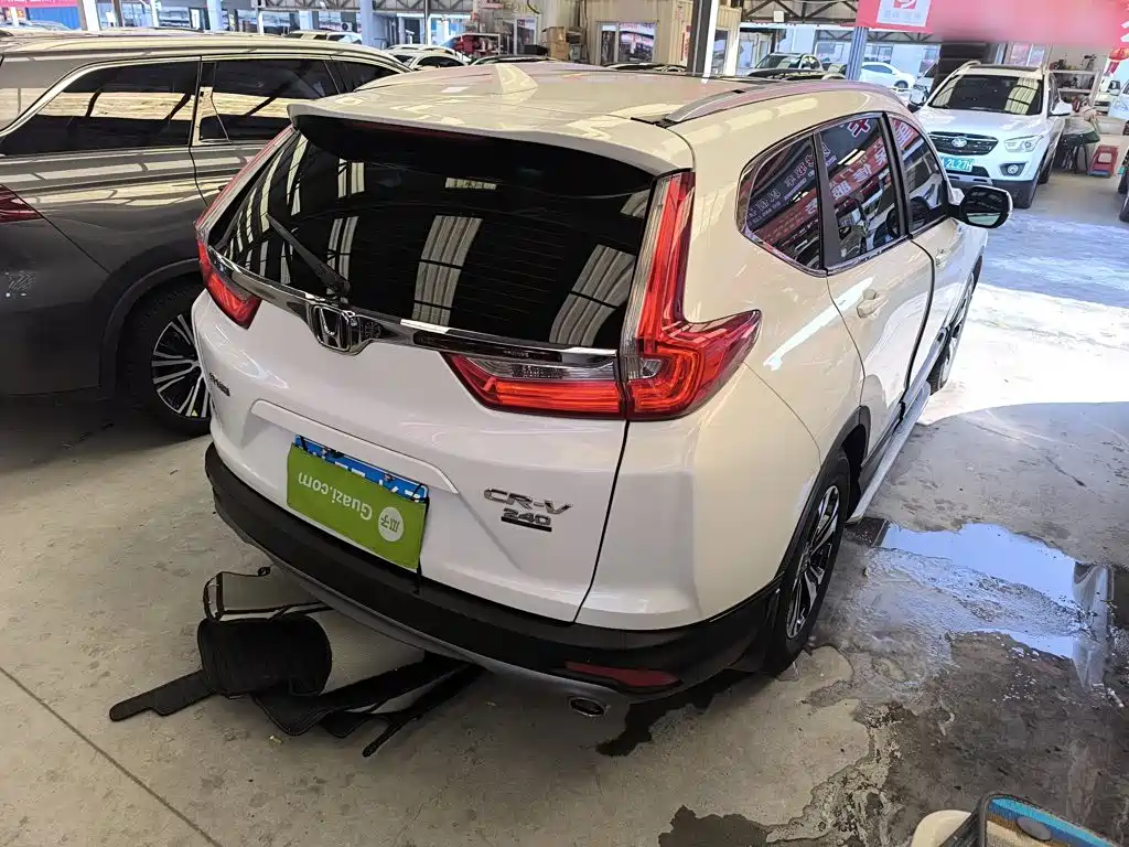Honda CR-V 240 TURBO CVT 2 WD Comfort CN-V