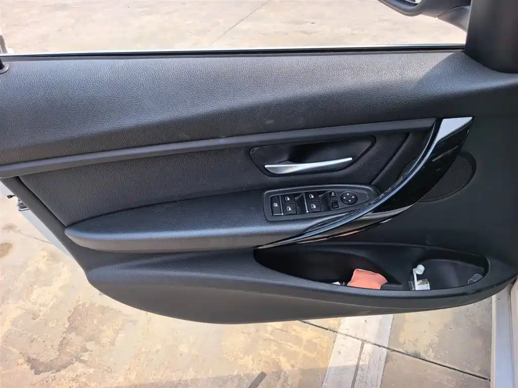 BMW 3 Series 320 Li Fashion