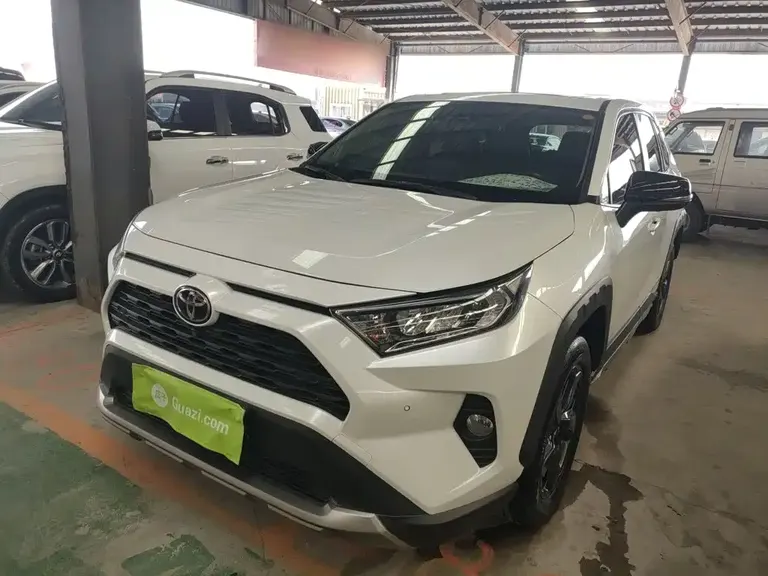 Toyota RAV4 2.0 L CVT 4 WD Style Plus