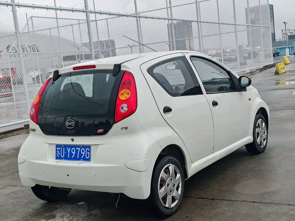 BYD F0 1.0 L AMT Xuan Cool