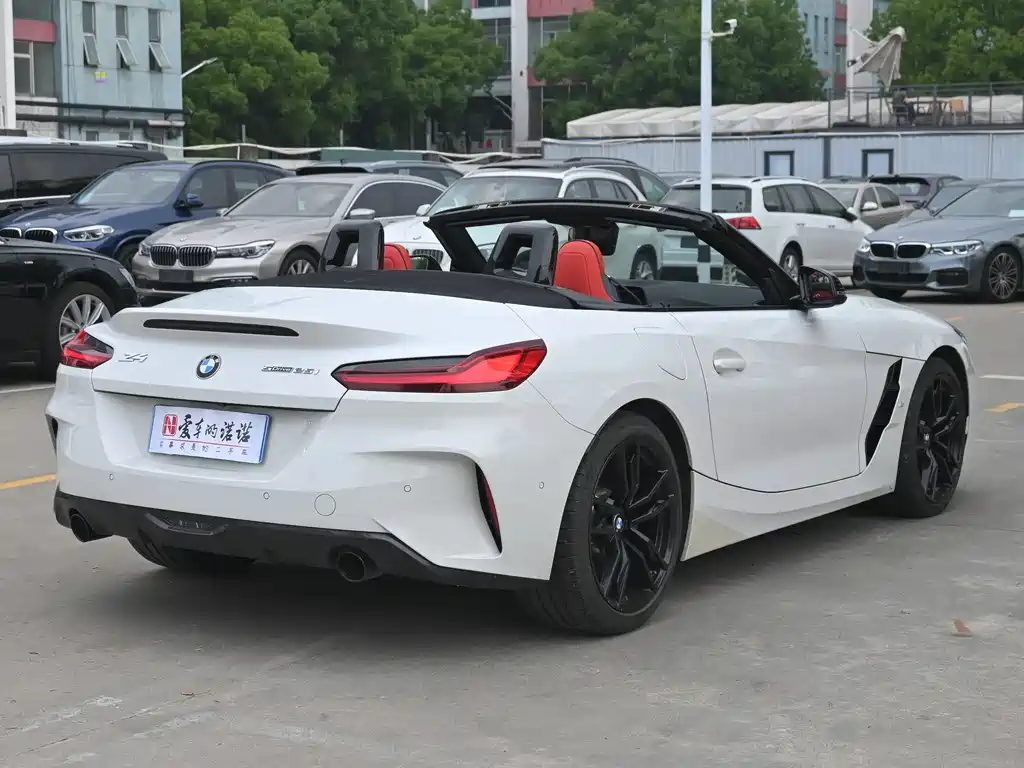BMW Z4 sDrive 25 i M Sport Night Package