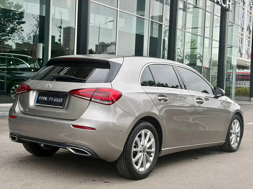 Mercedes-Benz A-Class (Import) A 200 Fashion