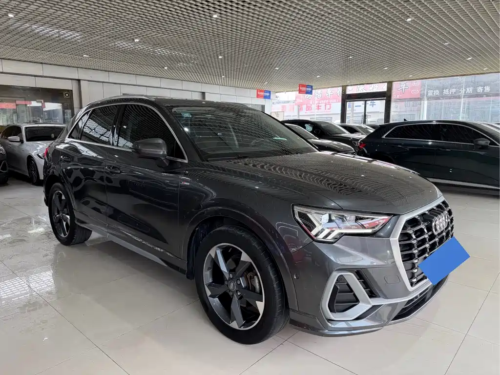 Audi Q3 35 TFSI Fashion Dynamic