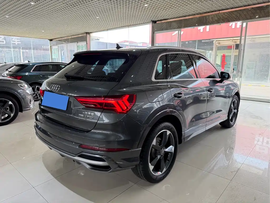 Audi Q3 35 TFSI Fashion Dynamic