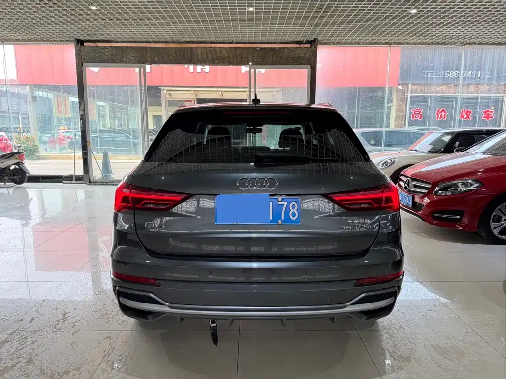 Audi Q3 35 TFSI Fashion Dynamic