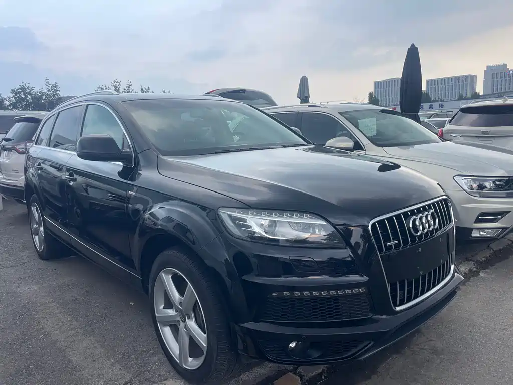 Audi Q7 35 TFSI Sport