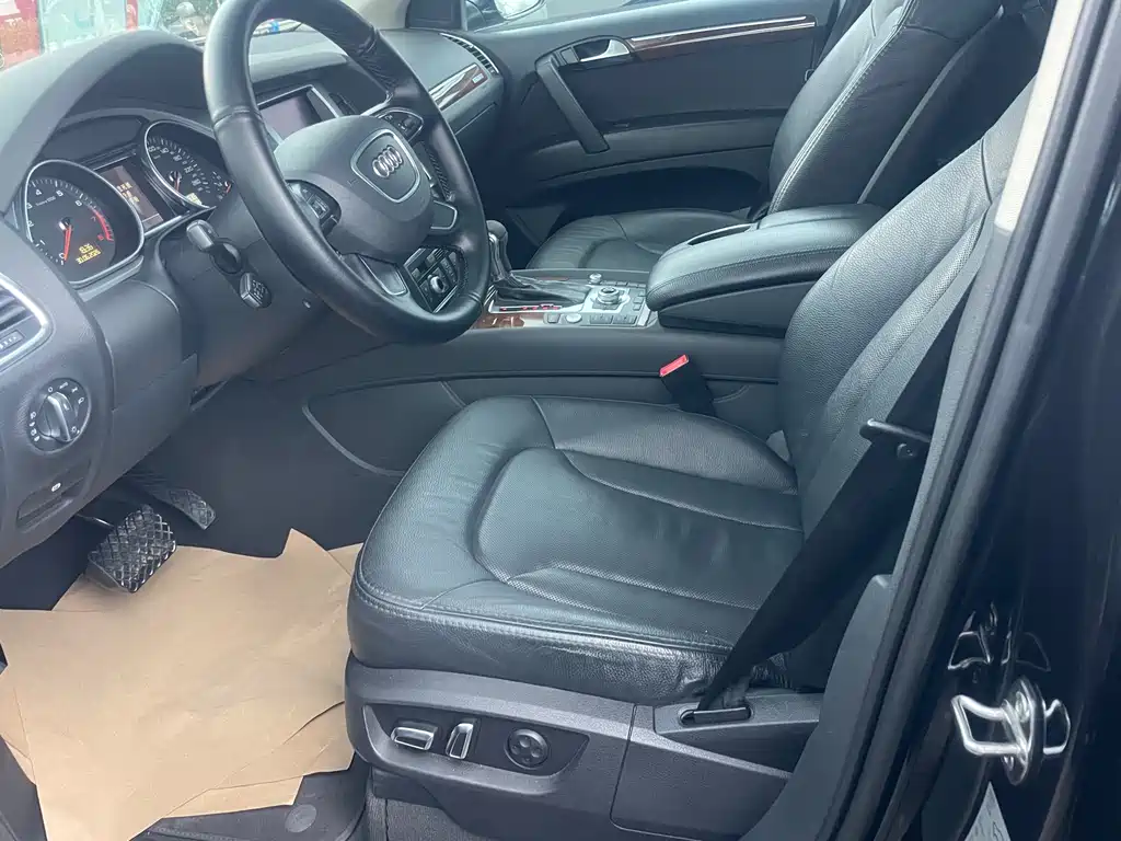 Audi Q7 35 TFSI Sport