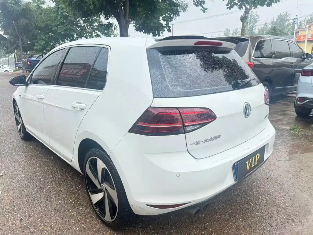 Golf 230 TSI Auto Comfort