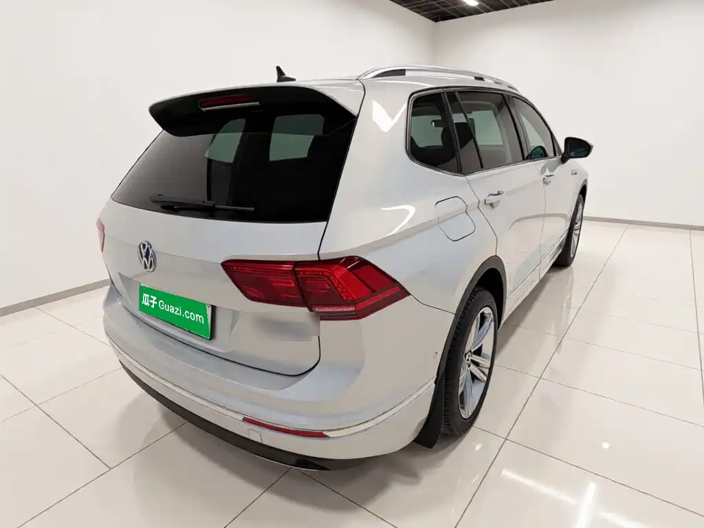 Tiguan L NEV 途观L插电混动 2020款 430 PHEV 插电混动旗舰版