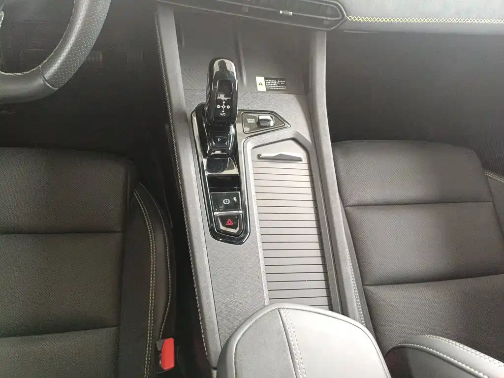 Lynk & Co 03 1.5 TD DCT Power Pro