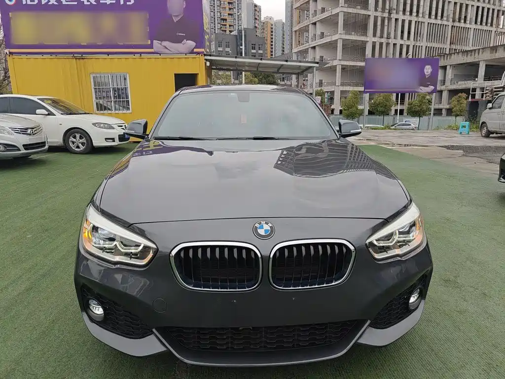 BMW 1 Series (Import) 120 i M Sport Package