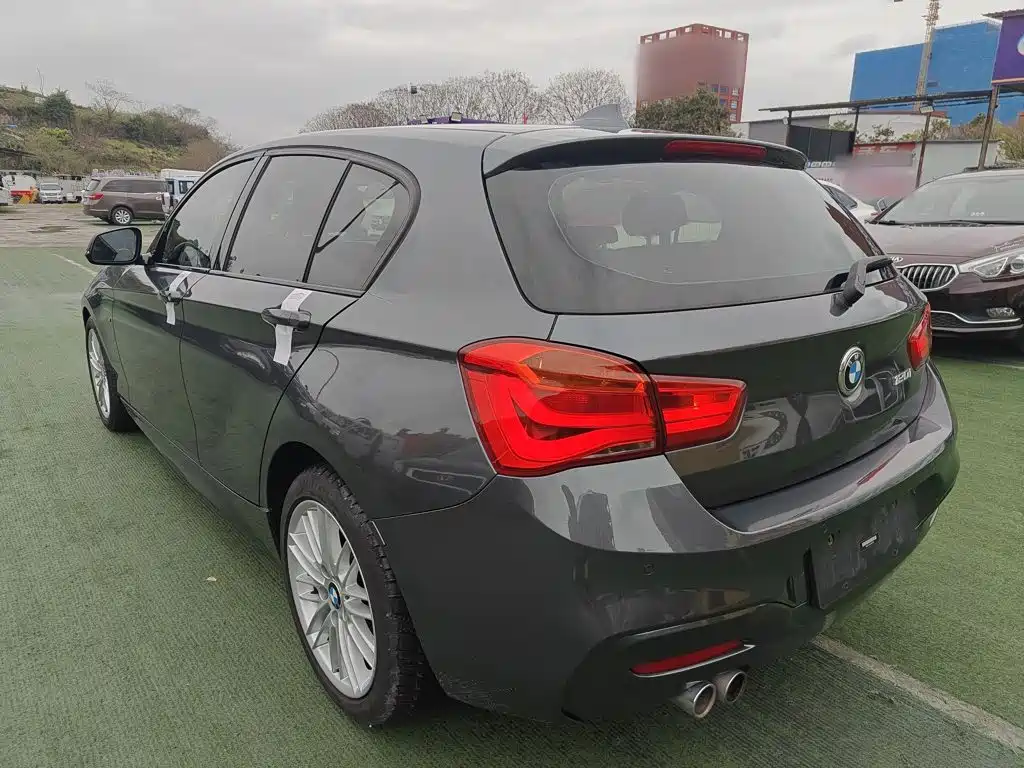 BMW 1 Series (Import) 120 i M Sport Package