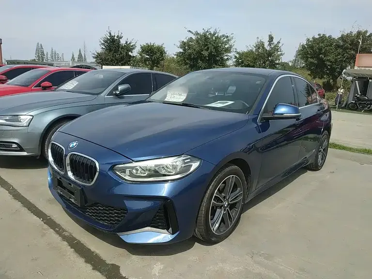 BMW 1 Series Facelift 120 i M Sport