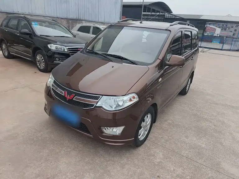 Wuling Hongguang 1.5 L S Standard